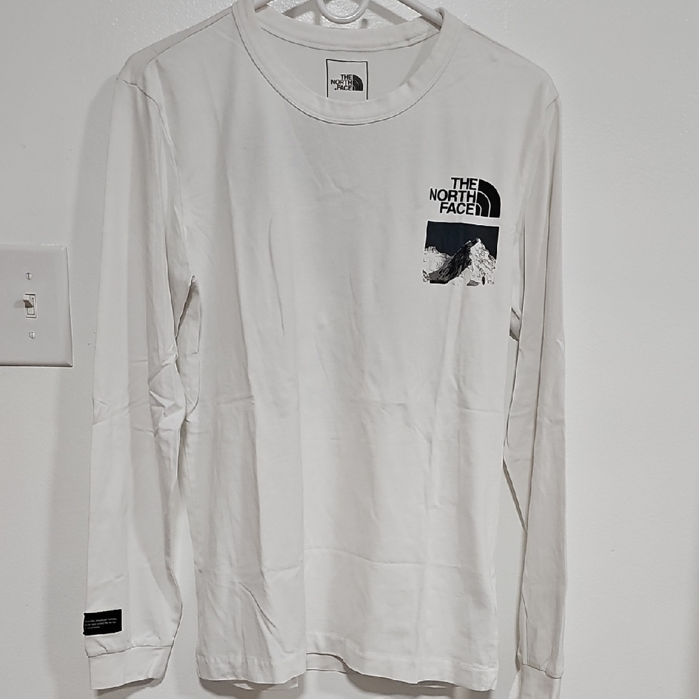 The North Face Men's White Graphic Long Sleeve Tee